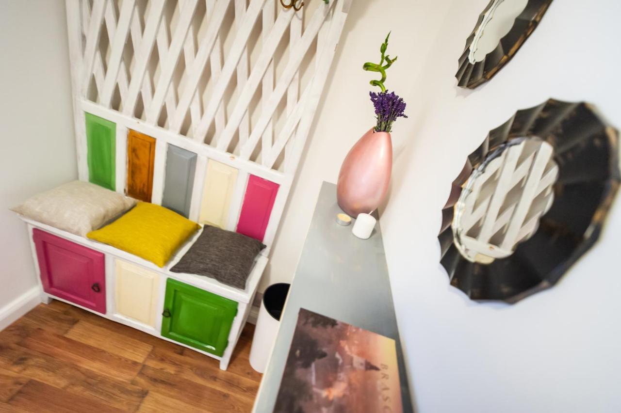 Lamp House Apartamento Braşov Exterior foto